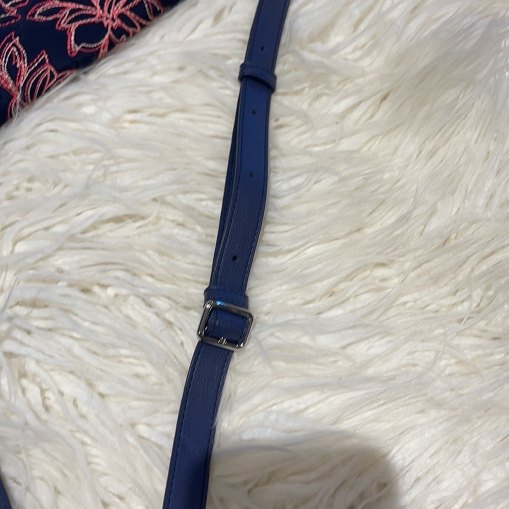 Navy Blue Embroidered Vera Bradley Crossbody - Picture 9 of 11